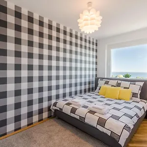 Sea View Apartment- View In Apartament